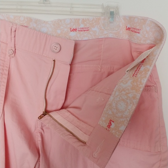 EUC Set of 3 Capri Pants - Picture 4 of 7